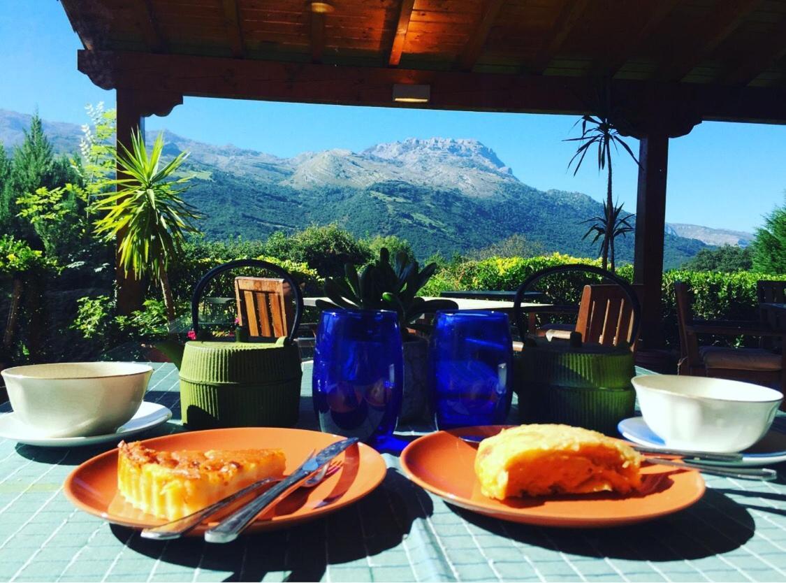 Aire De Ruesga Hotel Kültér fotó